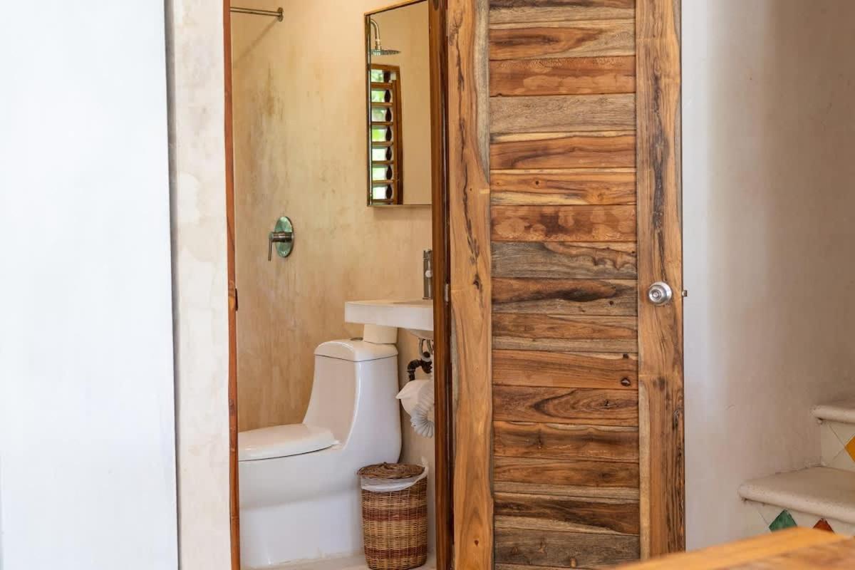 Villa Beautiful 5 Bedroom Beachfront *