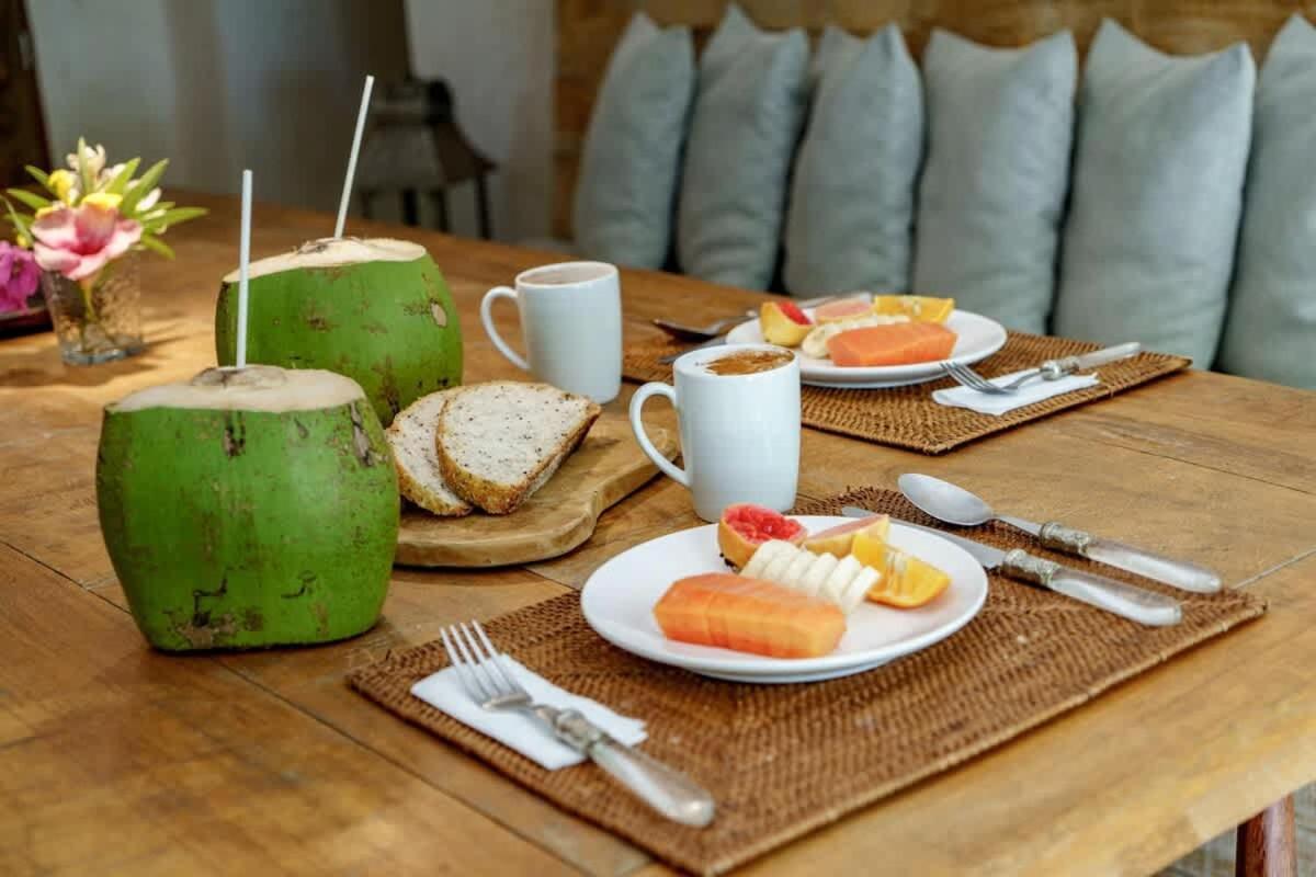 Beautiful 5 Bedroom Beachfront *