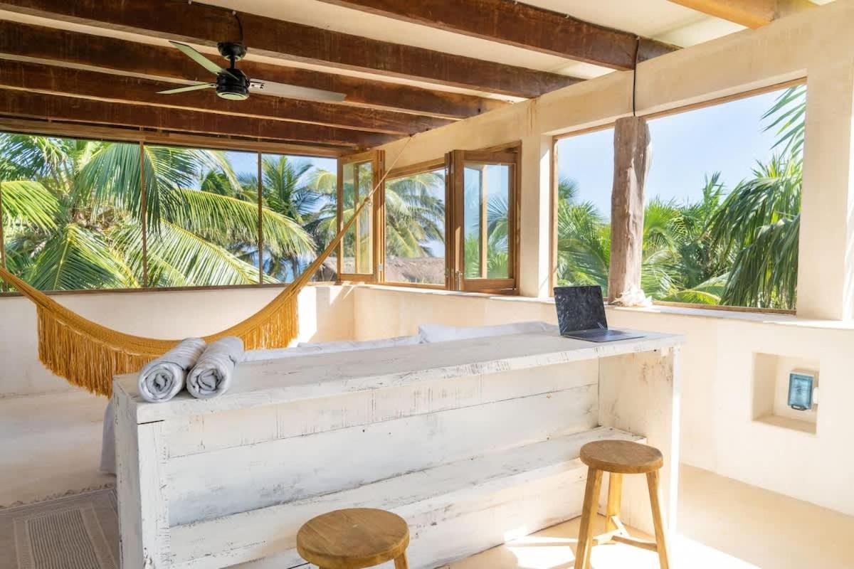Beautiful 5 Bedroom Beachfront Villa Tulum