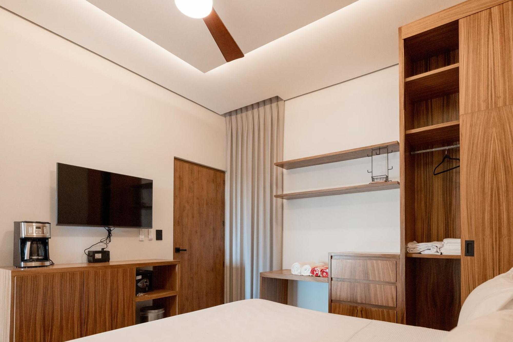 Mayan Breeze A-204 Apartment