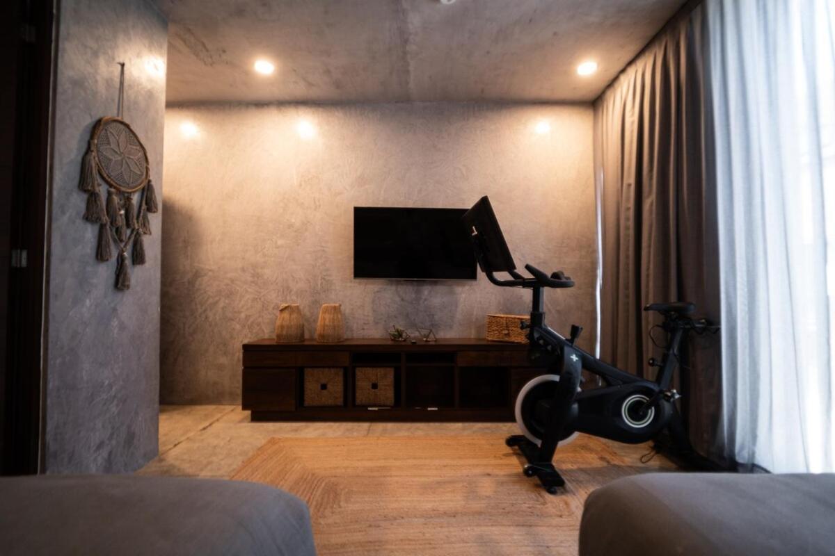 Spacious Luxury Design 5br - 3 Pools & Rooftop, Bbq, Free Bikes, Close To Tulum