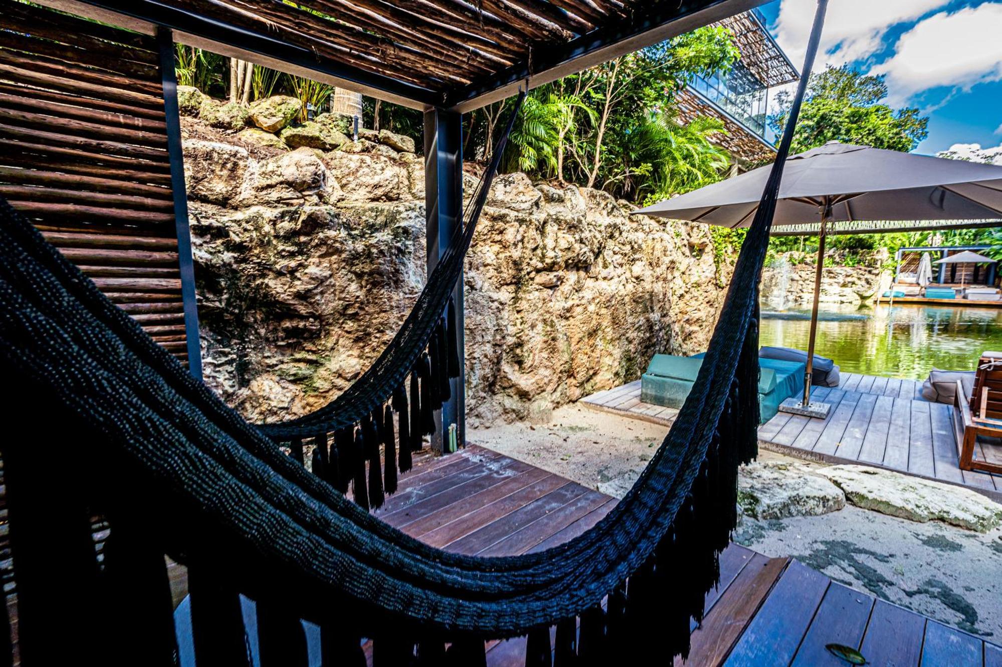 Serene Hideaway With Cenotes Apartment *