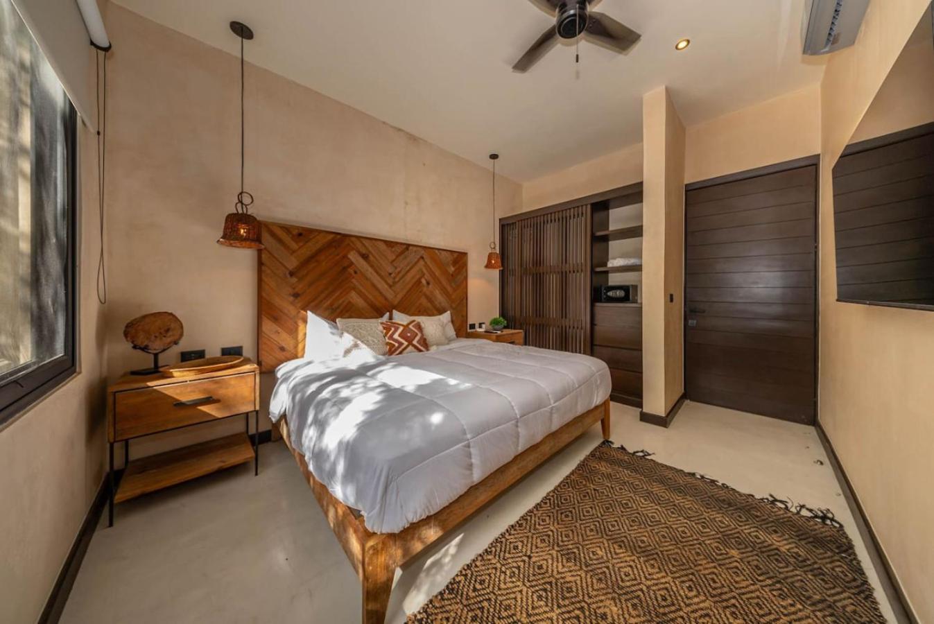 Asana With Stunning Luxury Pool And Private Rooftop Villa *