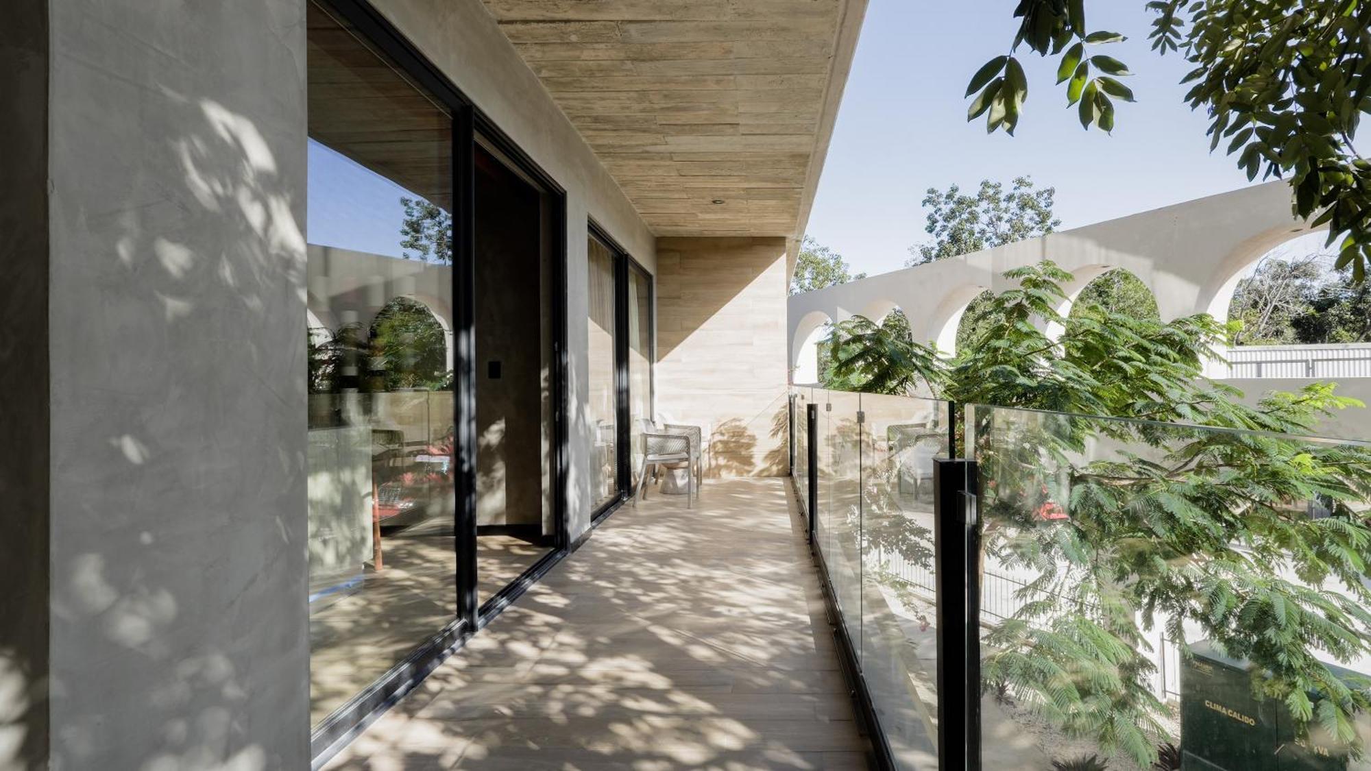 Apartment Contemporary & Well-located