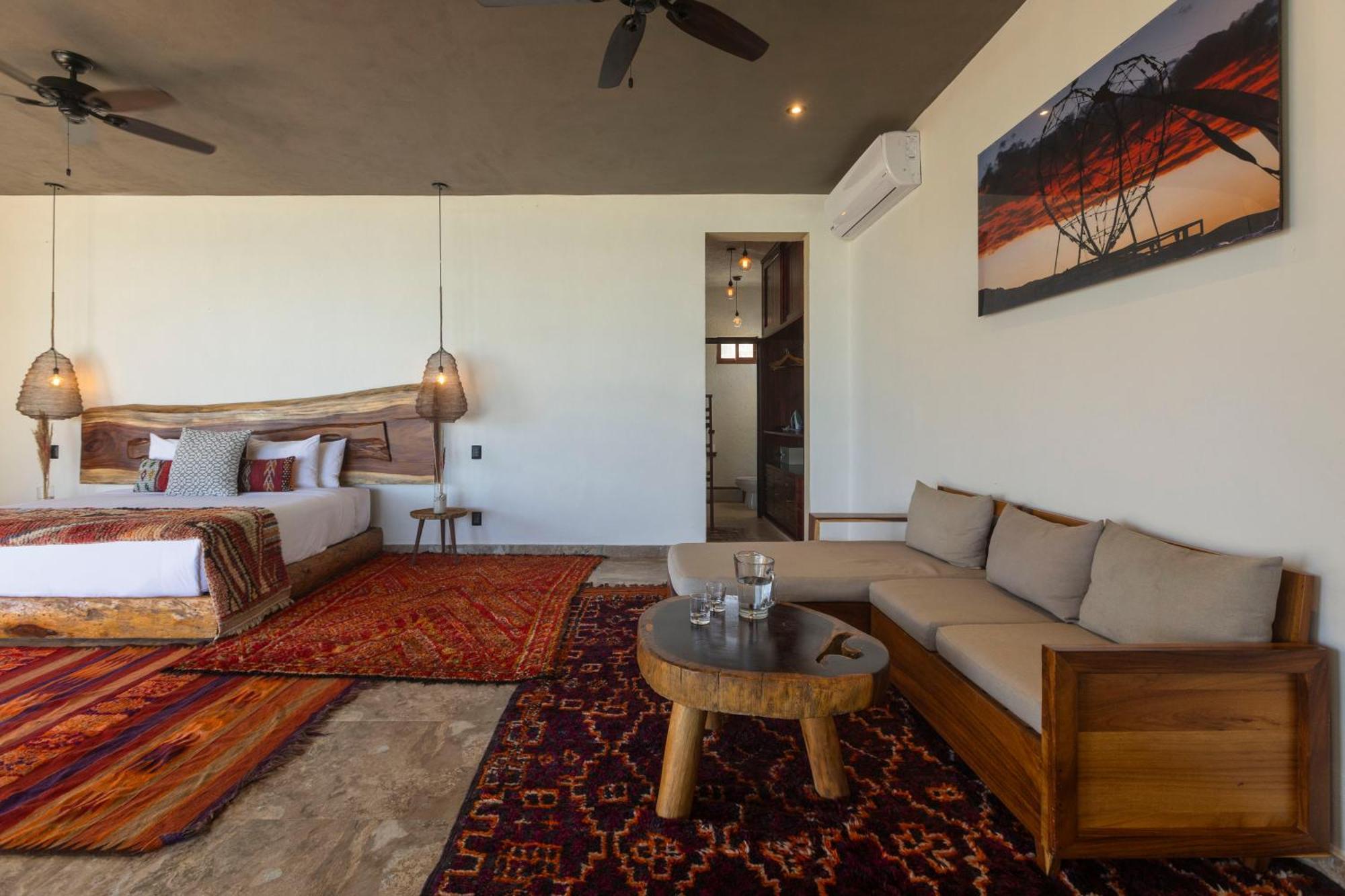 Casa Aakbal - Luxury Front Villa Tulum