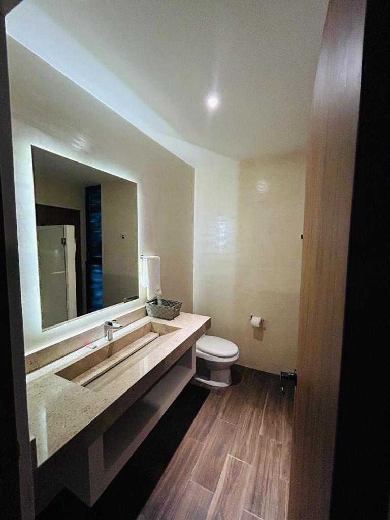 Apartment Modern 2 Bedroom 2 Bathroom In