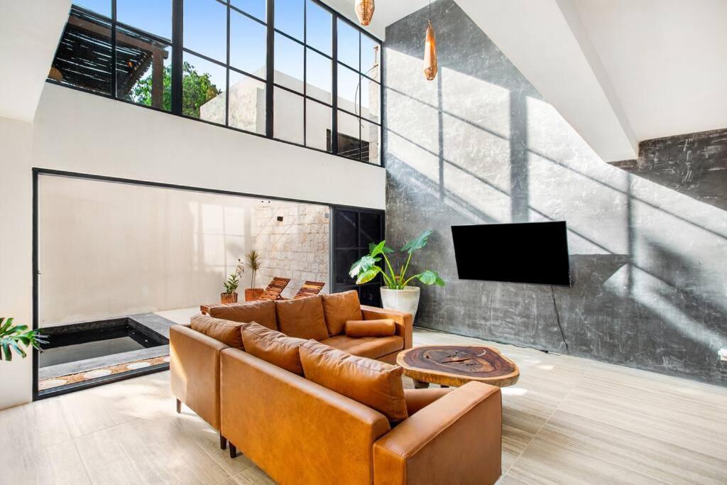 Old Listing - Selva 5