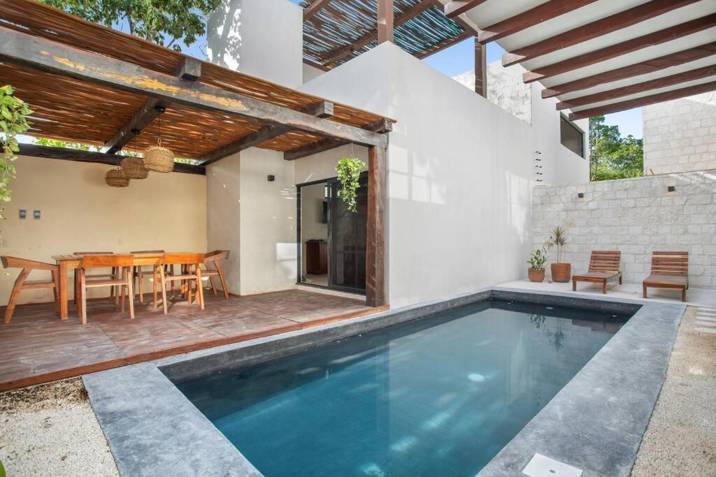 Old Listing - Selva 5 Villa