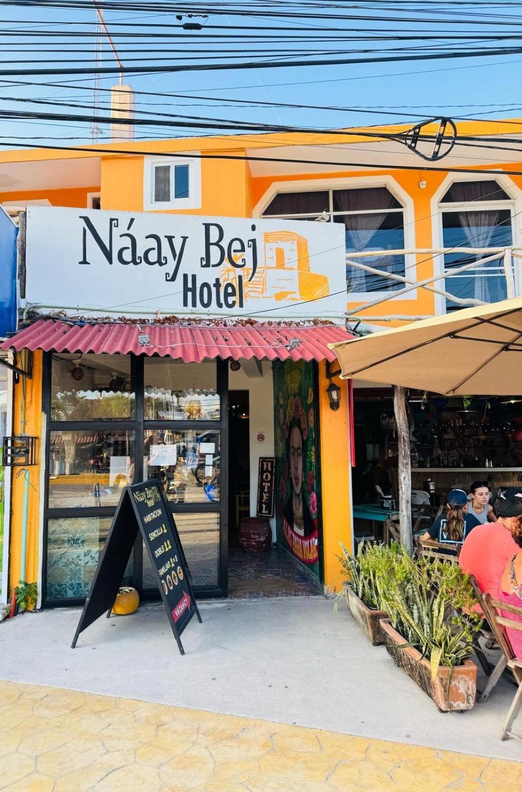 Naay Bej Hotel 3*