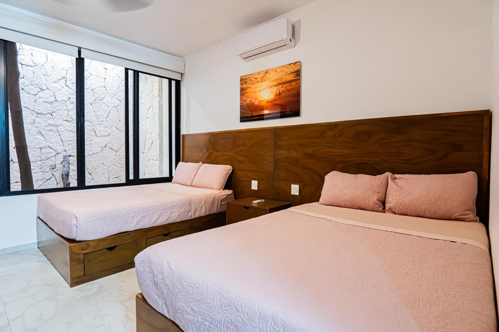 Two-condos House In Great Location With Rooftop And Pool And Bbq Holiday home *