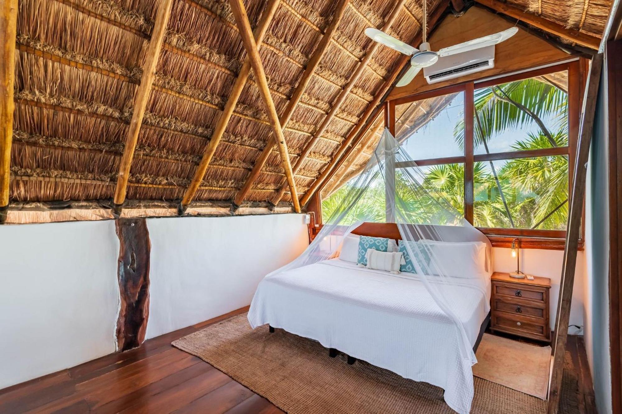 Holiday home Amazing Eco Palapa At Private In Sian Kaan.