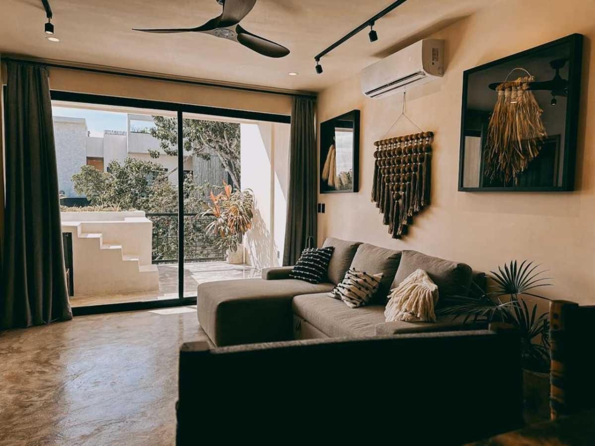 Luxury Penthouse W Jungle Views Apartment *