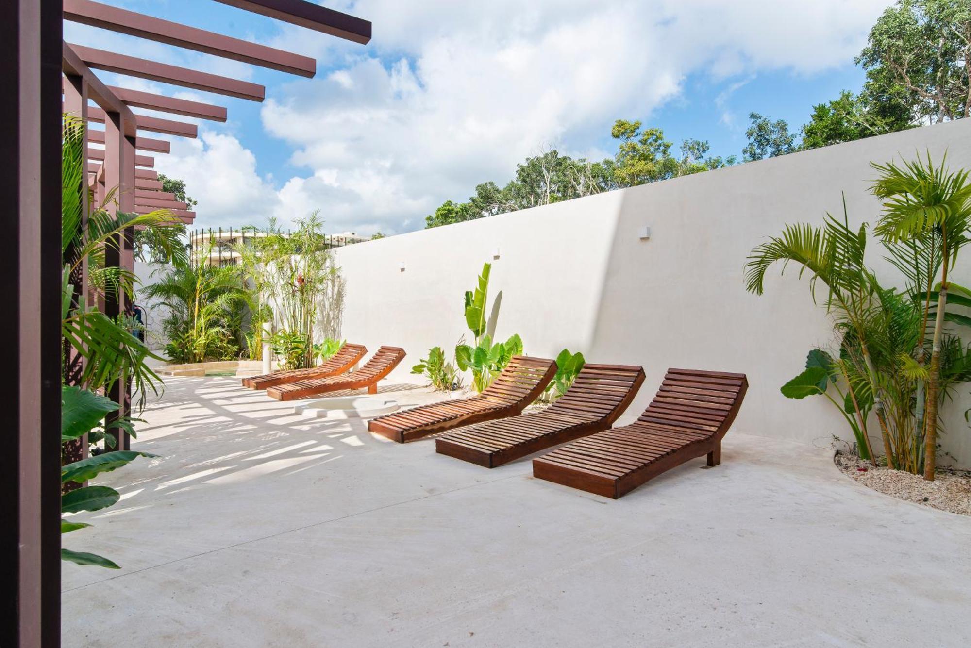 Guest - Elements Tulum