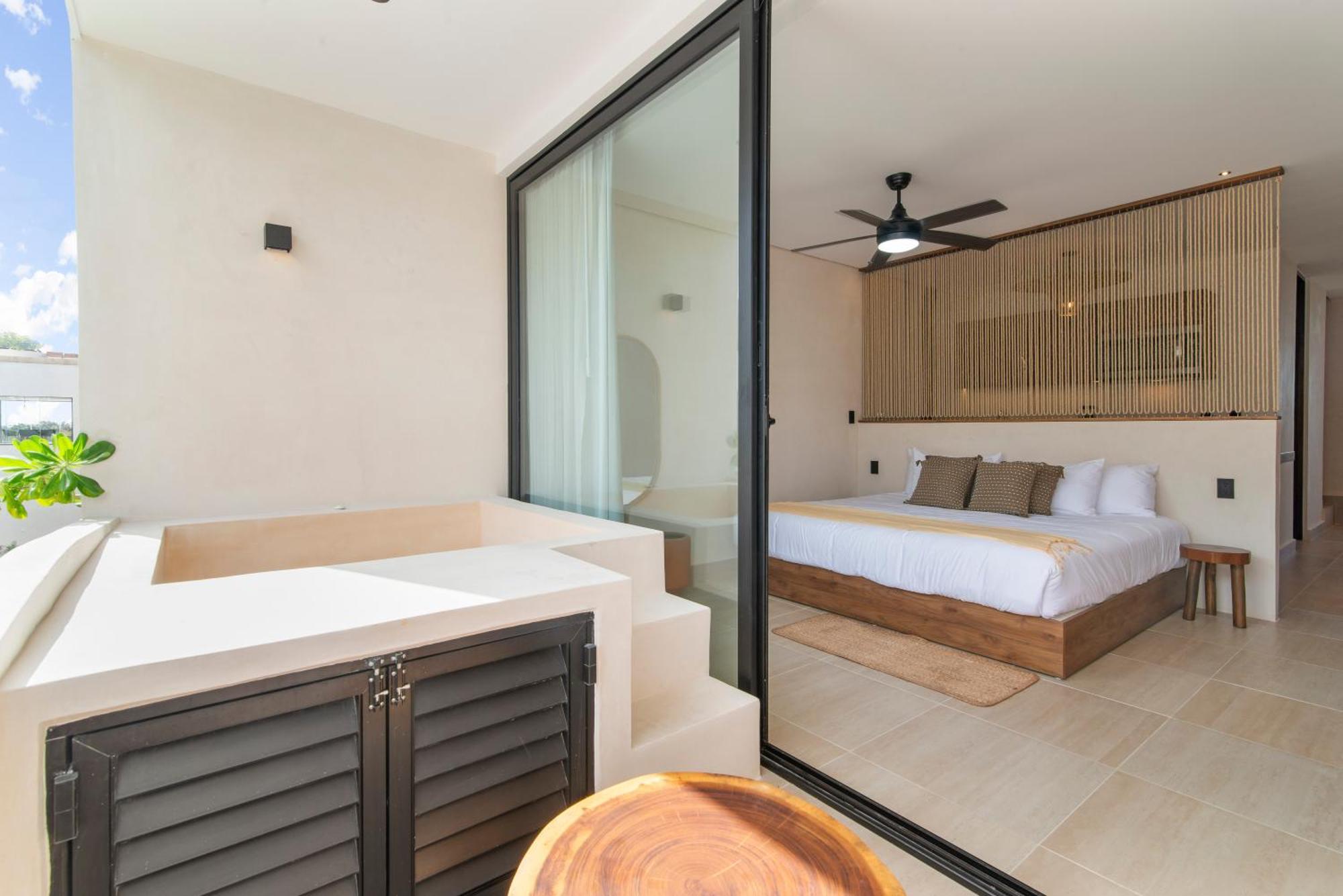 Hotel Guest - Elements Tulum