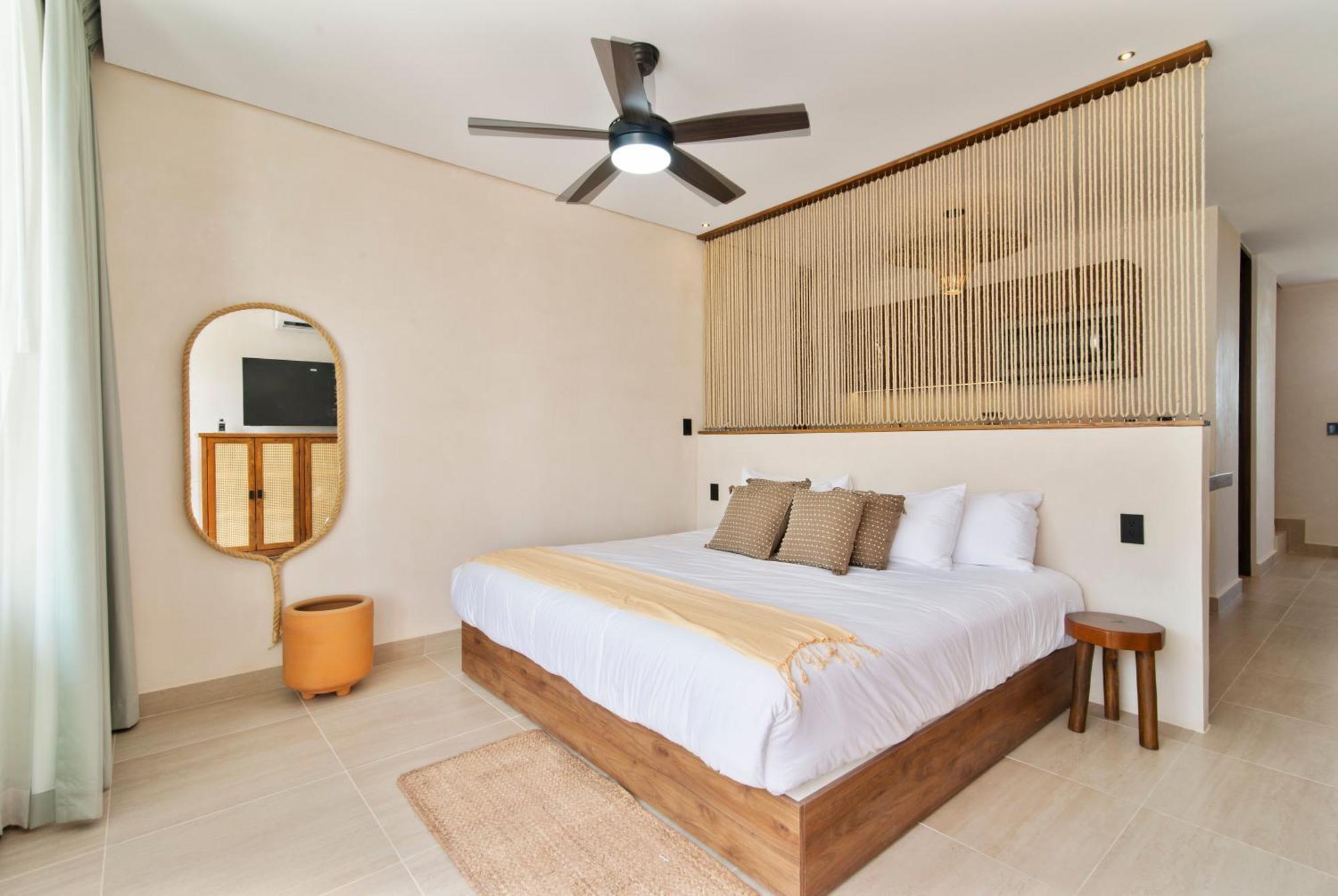 Guest - Elements Hotel