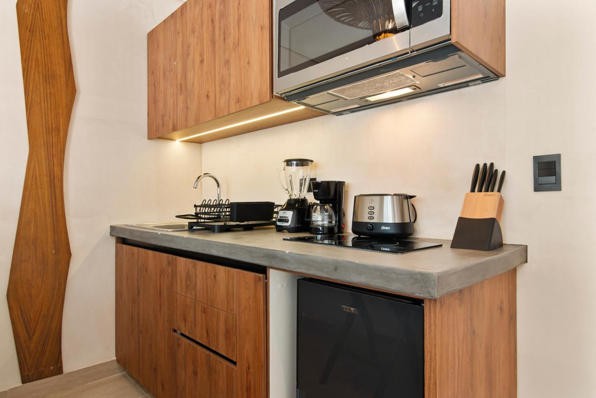 Guest - Elements Hotel