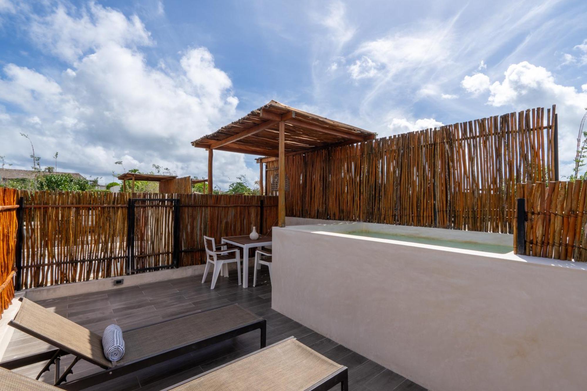Moonstone - With Private Pool And 24hrs Security & Club Access Tulum