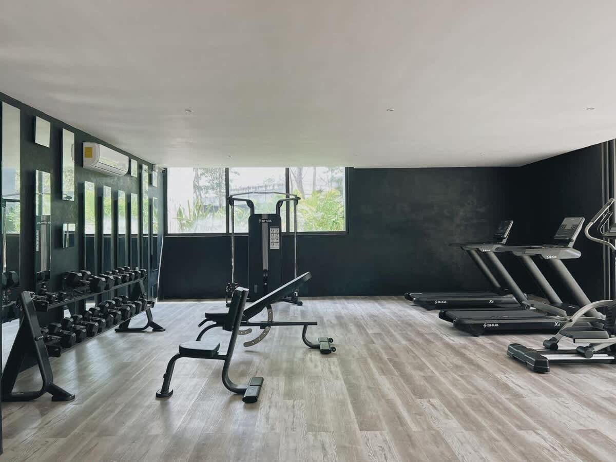 Gym And King Size Bed Main Street Apartamento Tulum