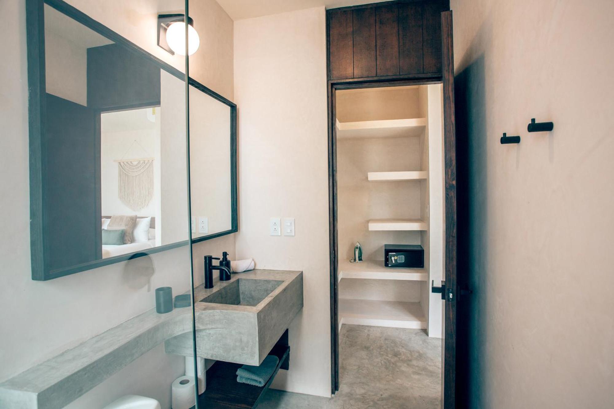 Jungle Boho - Pvt Pool -100mbs -concierge 8b Villa *