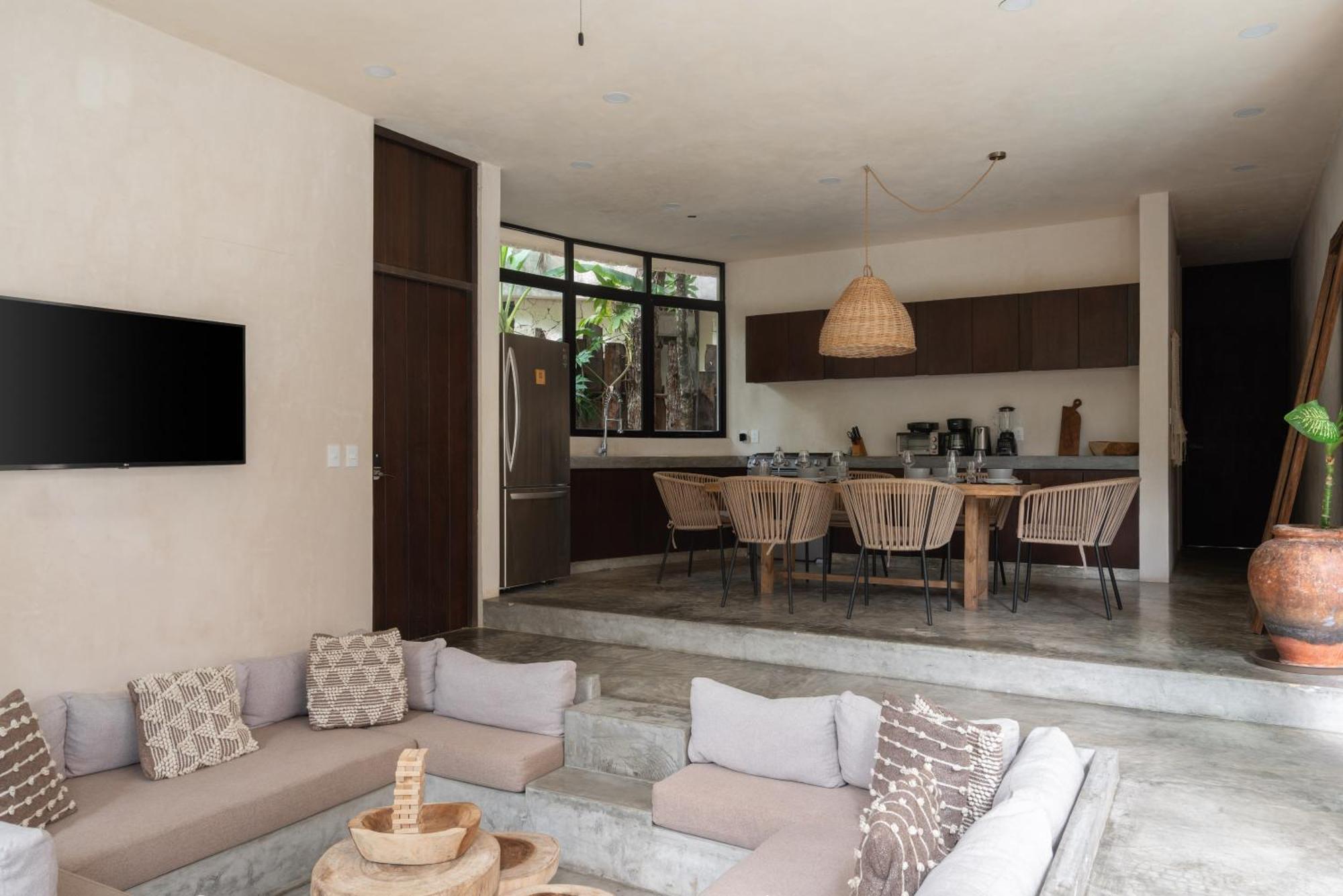 Villa Round Luxury Private Pool & Jungle Rooftop 2b