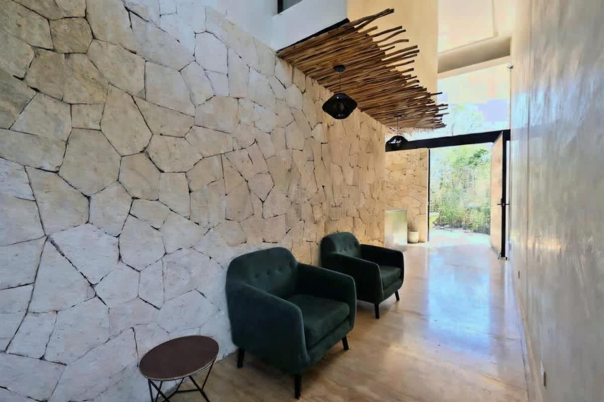 Apartment Hyde Master Private Balcony Gym Sunny Pool