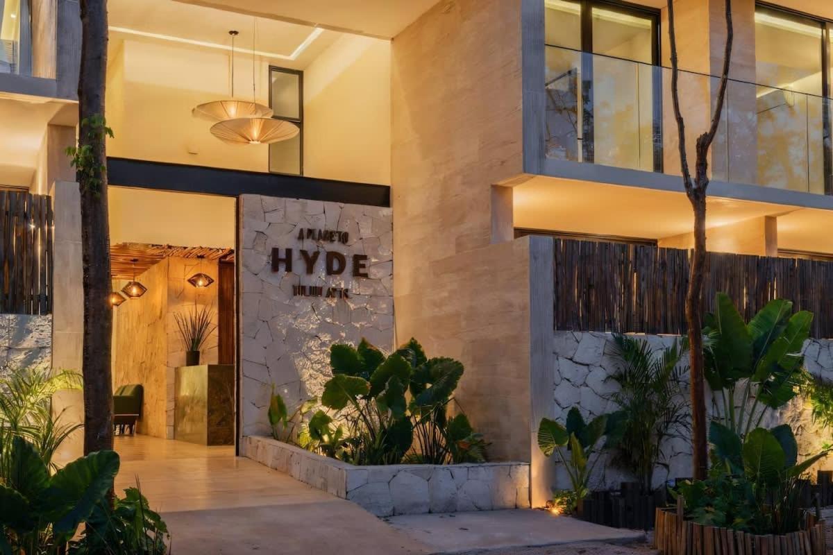 Hyde Master Private Balcony Gym Sunny Pool Apartment *