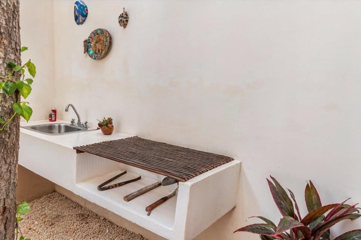 Private Yard & Cool Tub Wifi 1 Bed 3 Guest