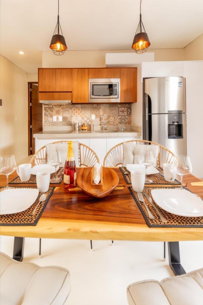 Apartment Private Yard & Cool Tub Wifi 1 Bed 3 Guest