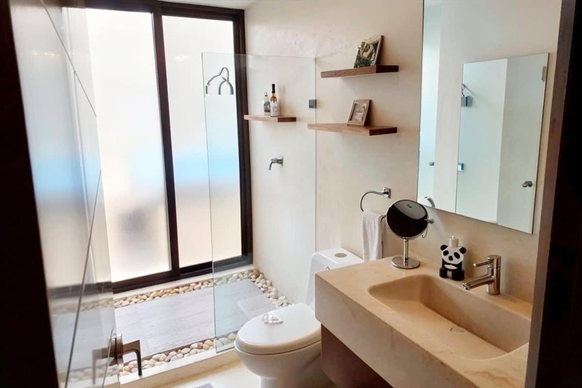 Private Yard & Cool Tub Wifi 1 Bed 3 Guest *
