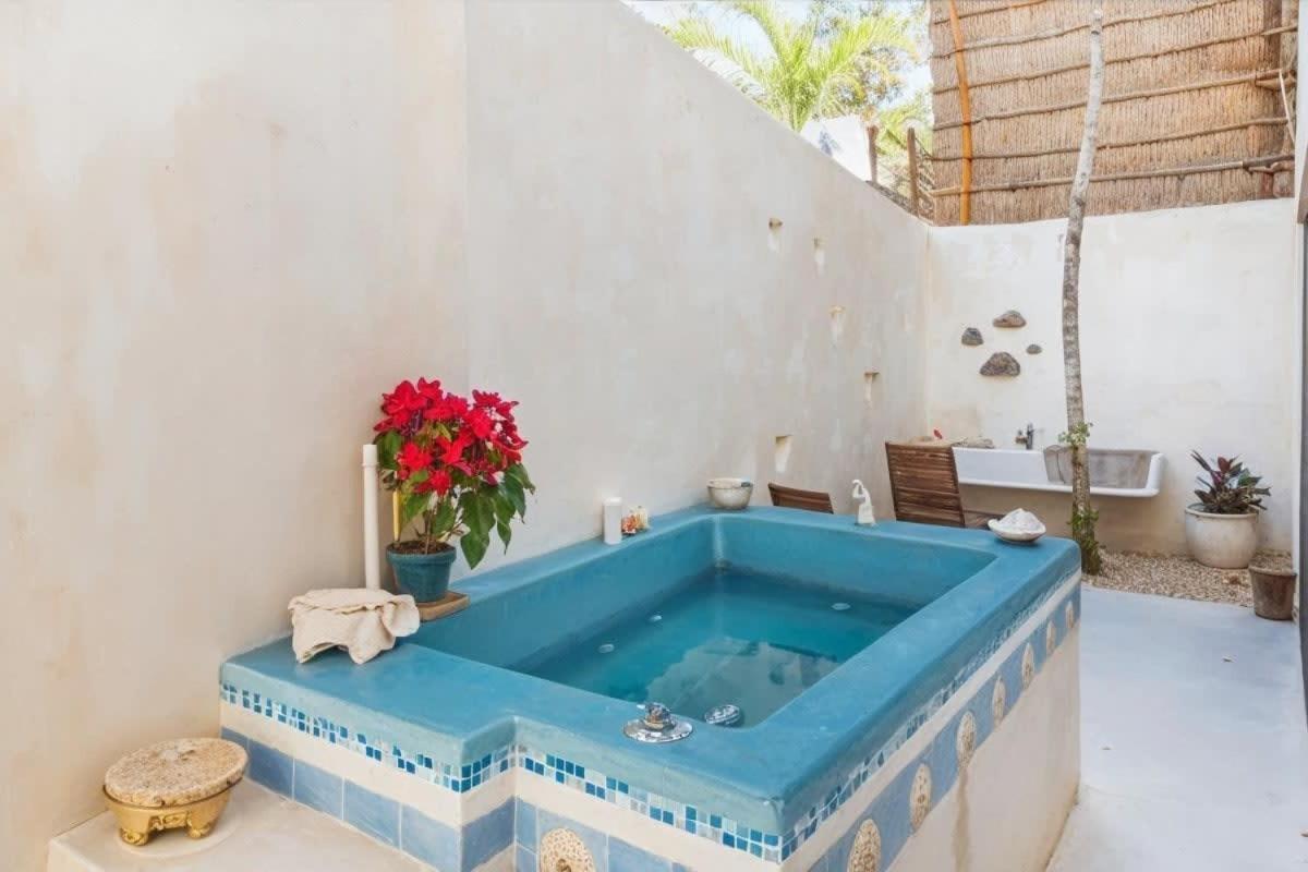 Private Yard & Cool Tub Wifi 1 Bed 3 Guest * Tulum