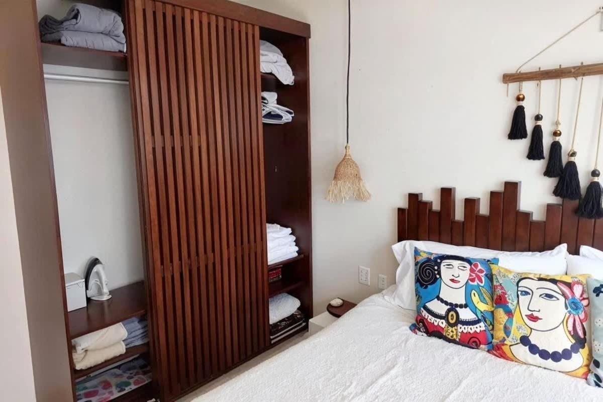 Private Yard & Cool Tub Wifi 1 Bed 3 Guest Apartment *
