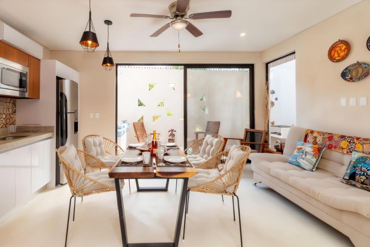 Apartment Private Yard & Cool Tub Wifi 1 Bed 3 Guest *