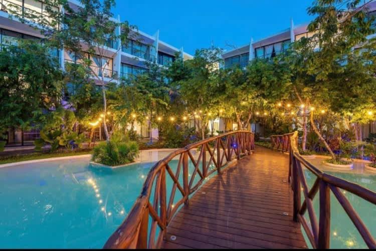 Private Jungle Cool Pool At Dk Dk 500 Mbps Wi-fi 3 Bikes King Bed Apartment *