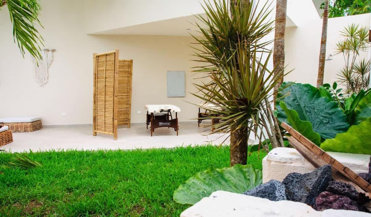 Private Jungle Cool Pool At Dk Dk 500 Mbps Wi-fi 3 Bikes King Bed Apartment *