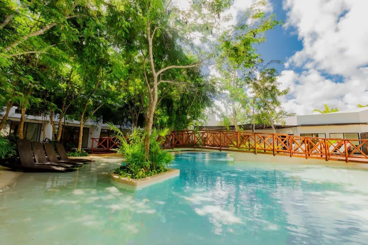 Private Jungle Cool Pool At Dk Dk 500 Mbps Wi-fi 3 Bikes King Bed