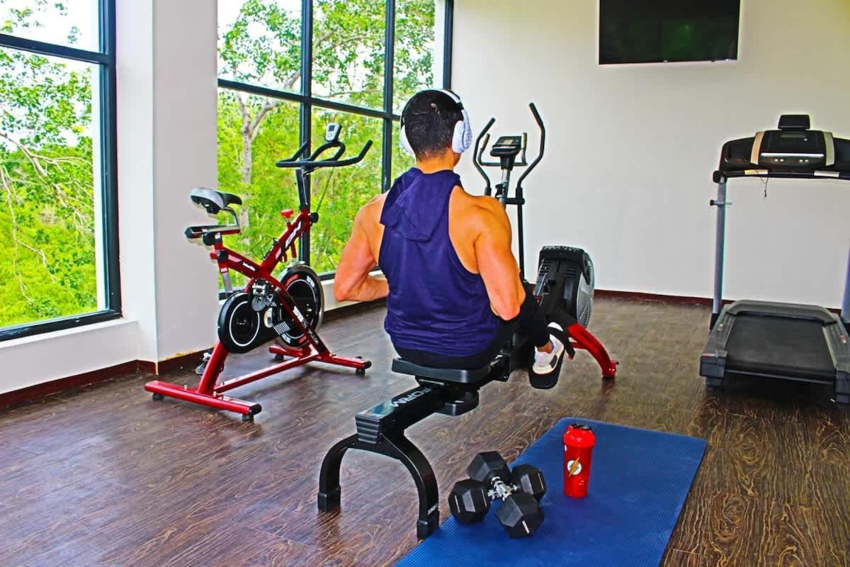 Private Jungle Cool Pool At Dk Dk 500 Mbps Wi-fi 3 Bikes King Bed Apartment