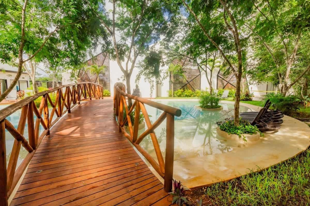 Private Jungle Cool Pool At Dk Dk 500 Mbps Wi-fi 3 Bikes King Bed