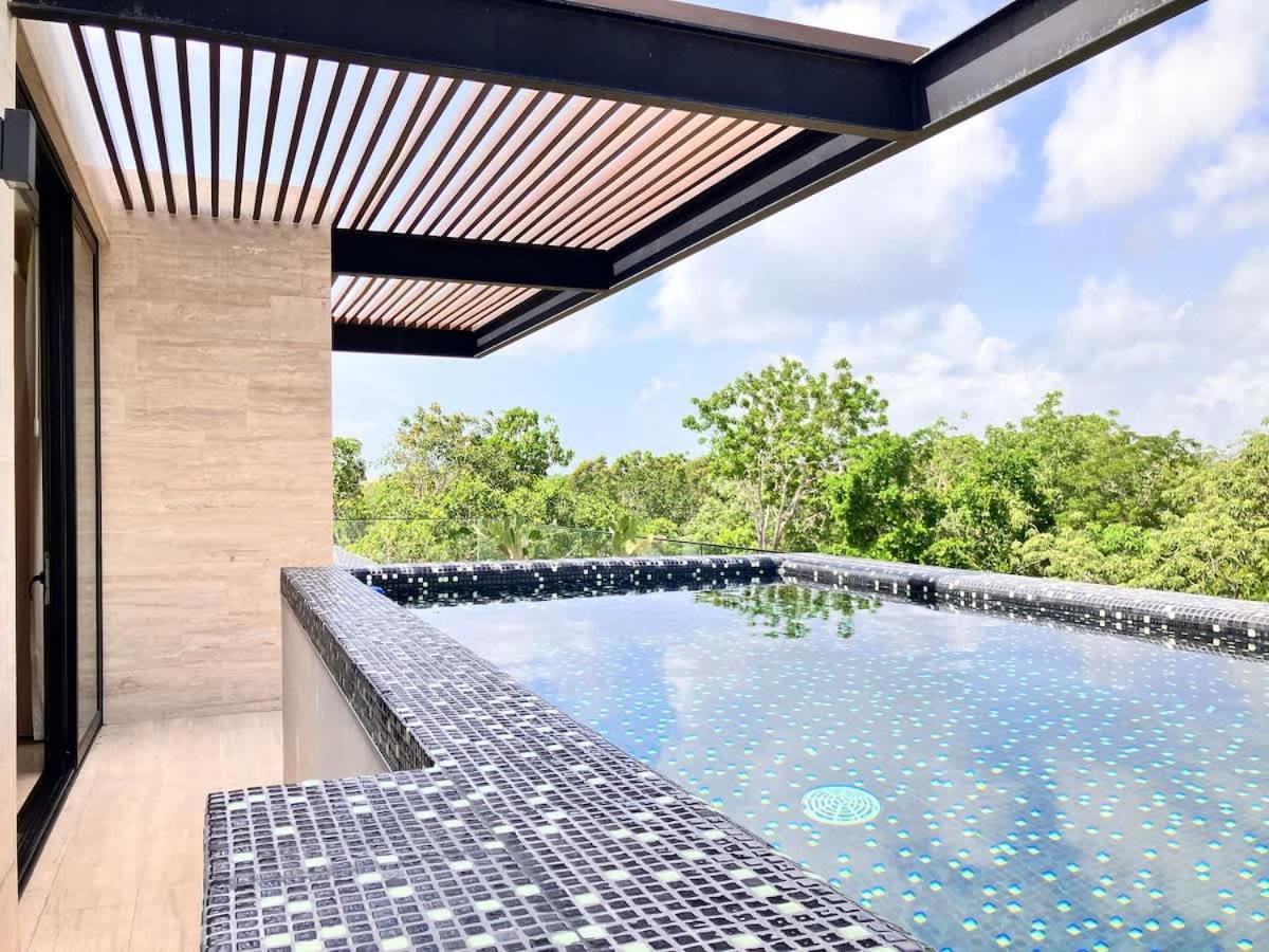 Ph 3 Bed 3 Bath Private Pool