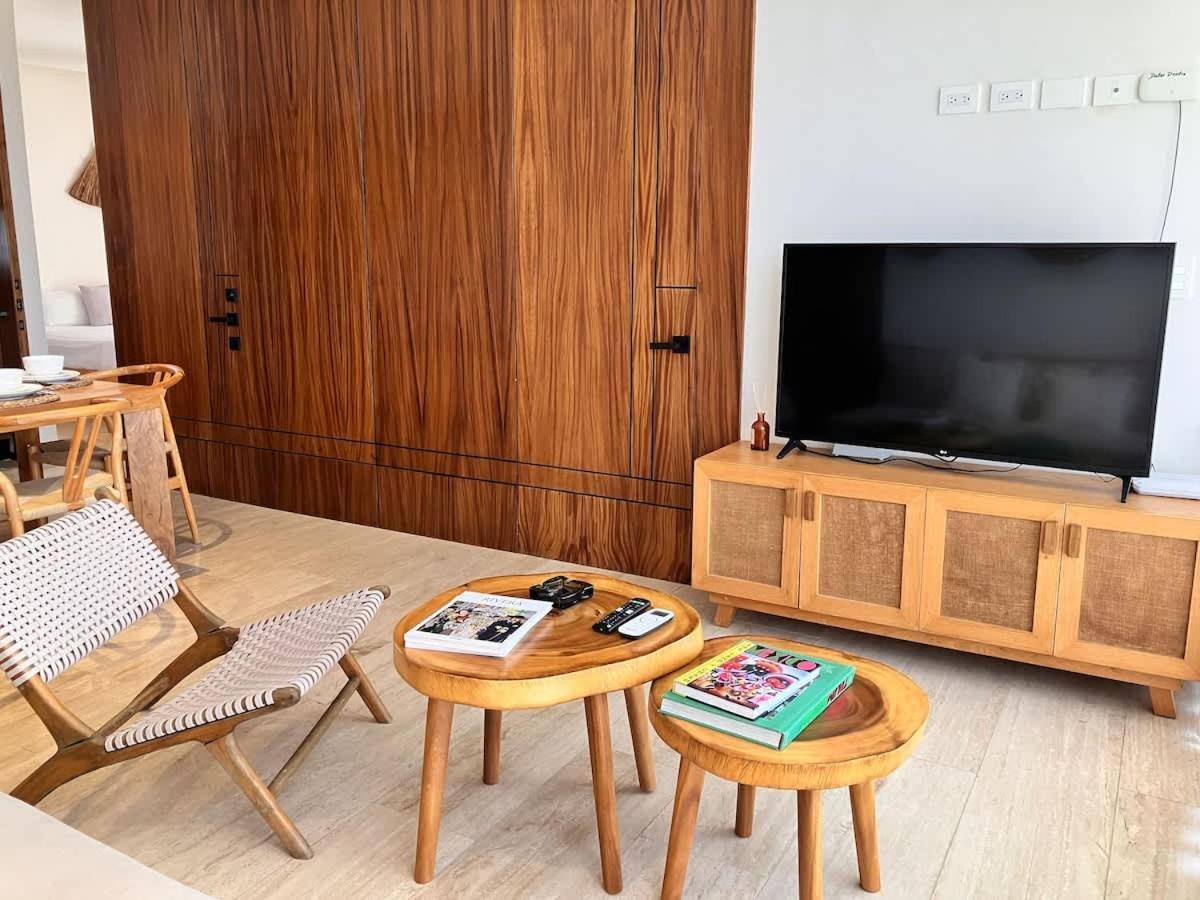 Ph 3 Bed 3 Bath Private Pool *