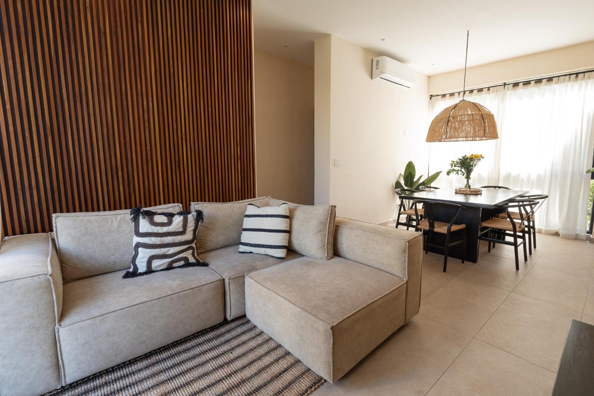 Toh - 2 Bedroom Apartment