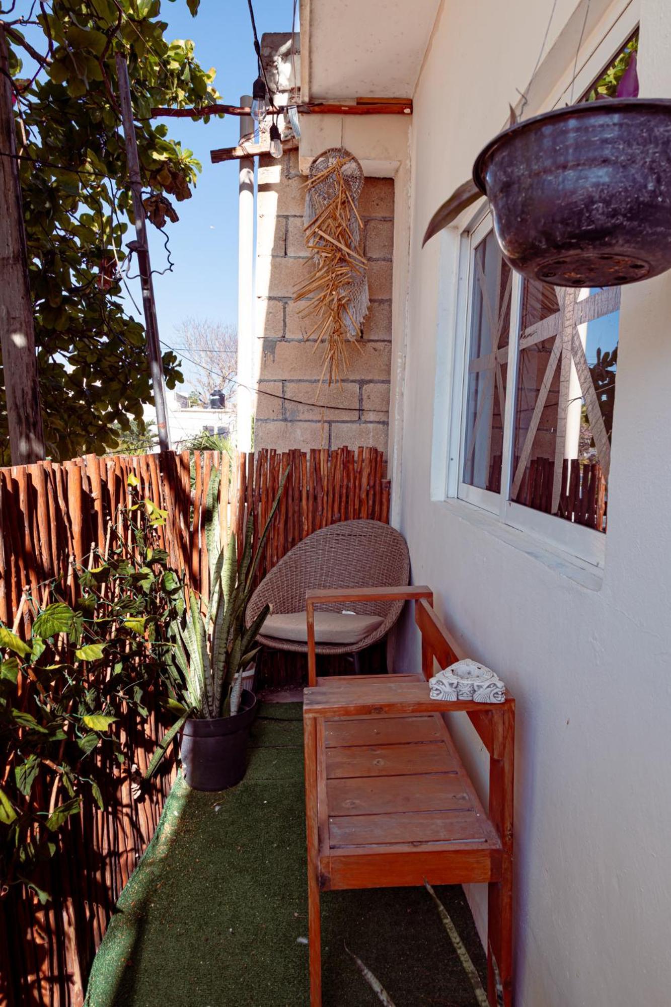 Monoespacio A 2 Cuadras De La Estacion De Autobuses Ado *