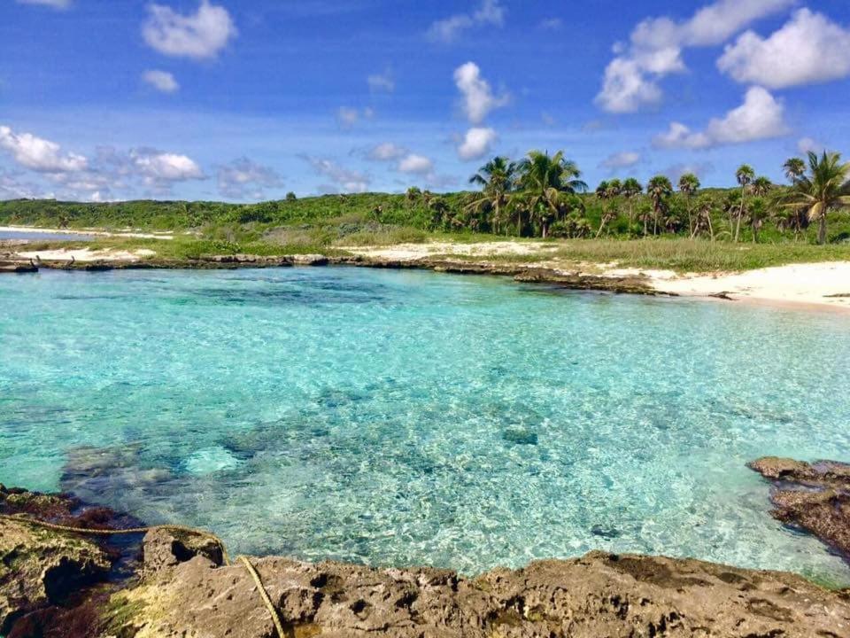 Holiday home Stunning 2 Bedroom At With Infinity And Jacuzzi By Waves Management