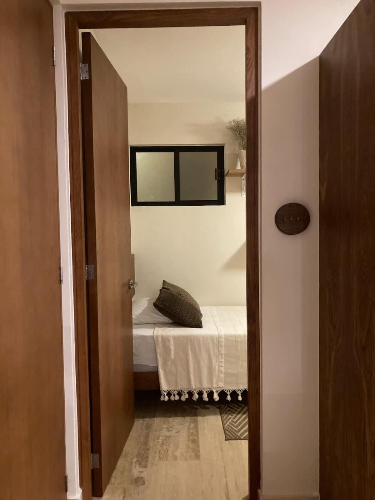 Stunning 2 Bedroom At With Infinity And Jacuzzi By Waves Management Holiday home