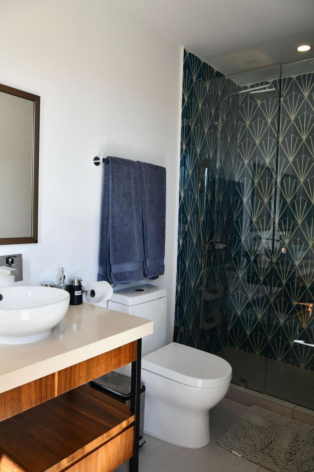 3-bedroom With Private Pool, Terrace And Bbq *