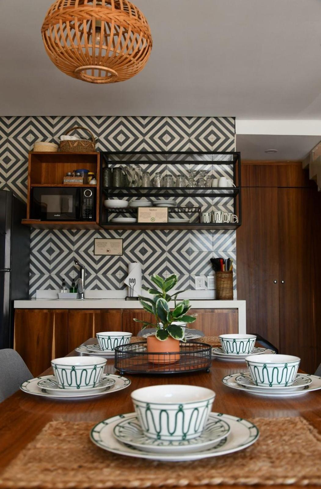 3-bedroom With Private Pool, Terrace And Bbq Apartment