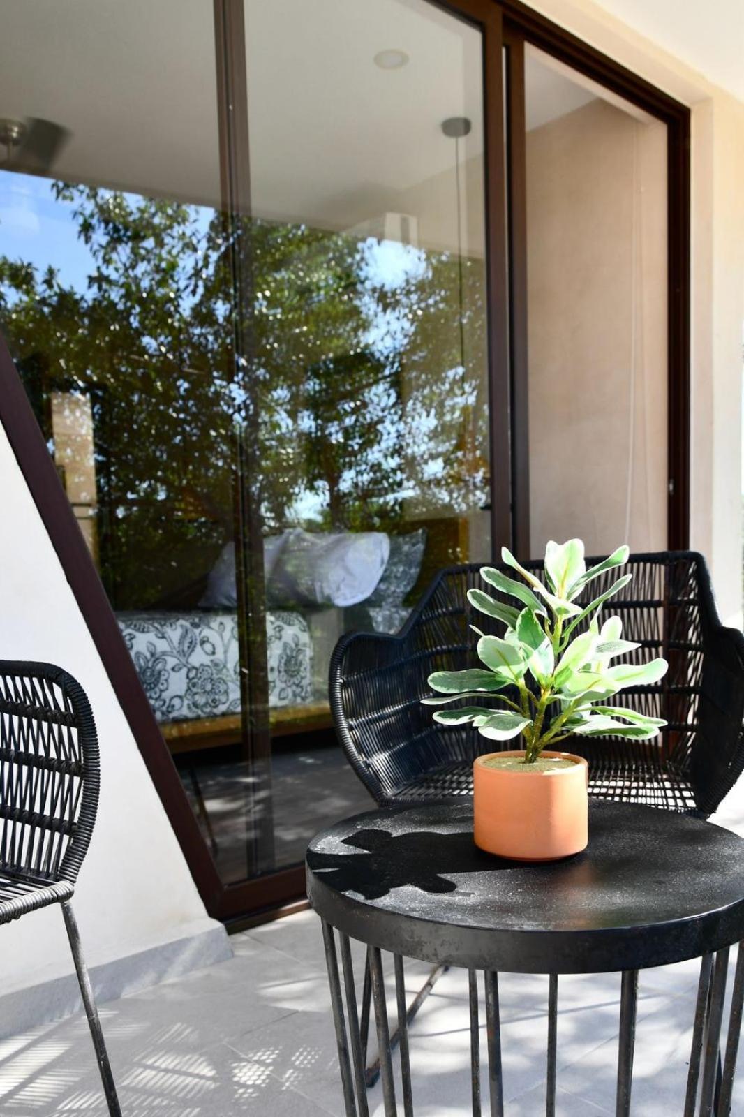 3-bedroom With Private Pool, Terrace And Bbq Apartment *