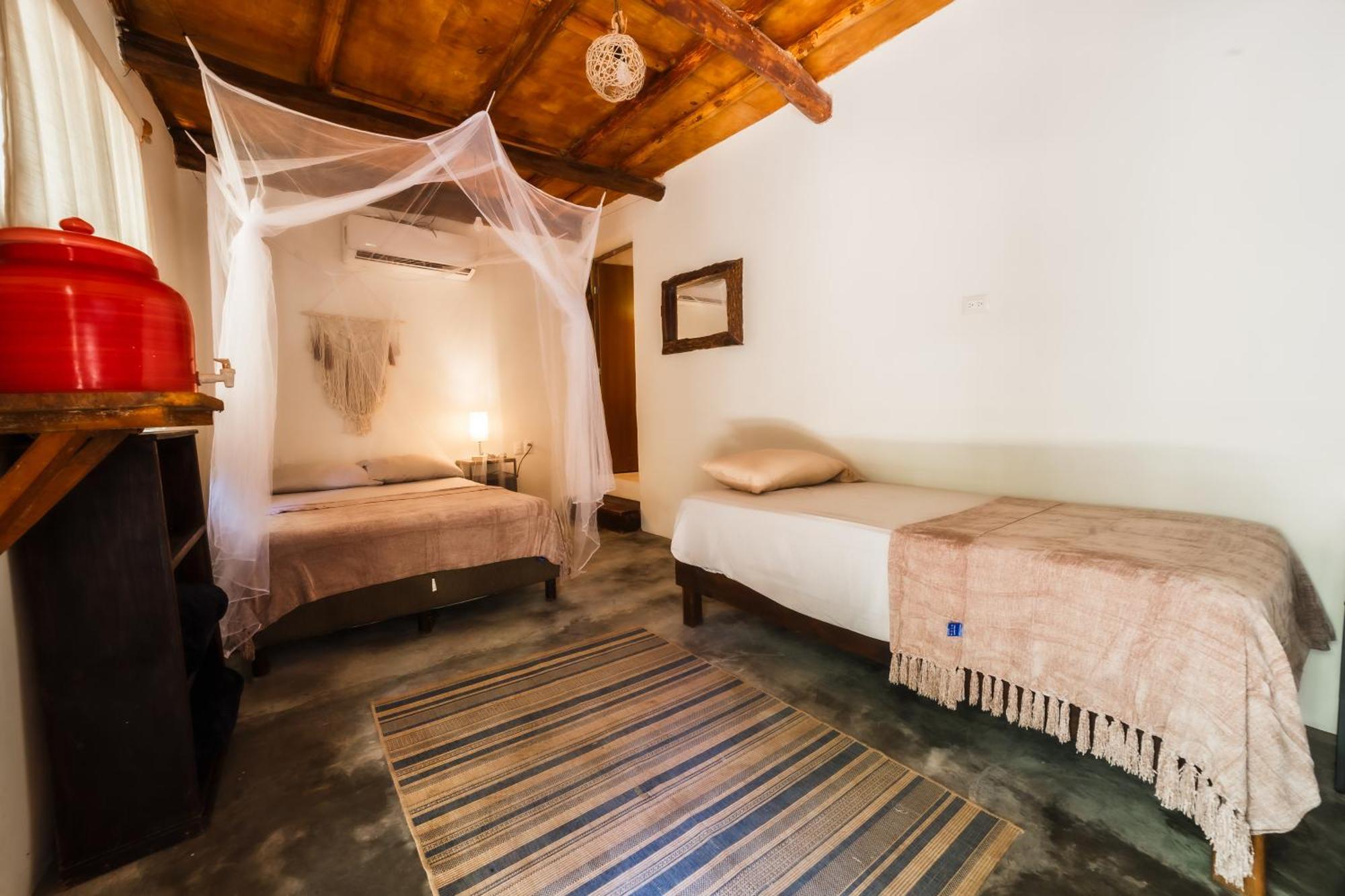 Hotel Eco Banitas