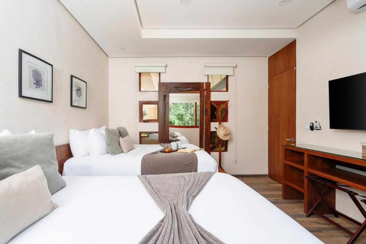 9br Luxury Aldea Zama, Private Pools & Gym! Villa Tulum