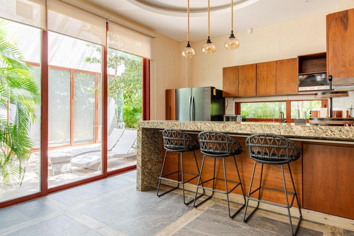 Wayak Luxury 5br Private Pool Gym, 24 7security