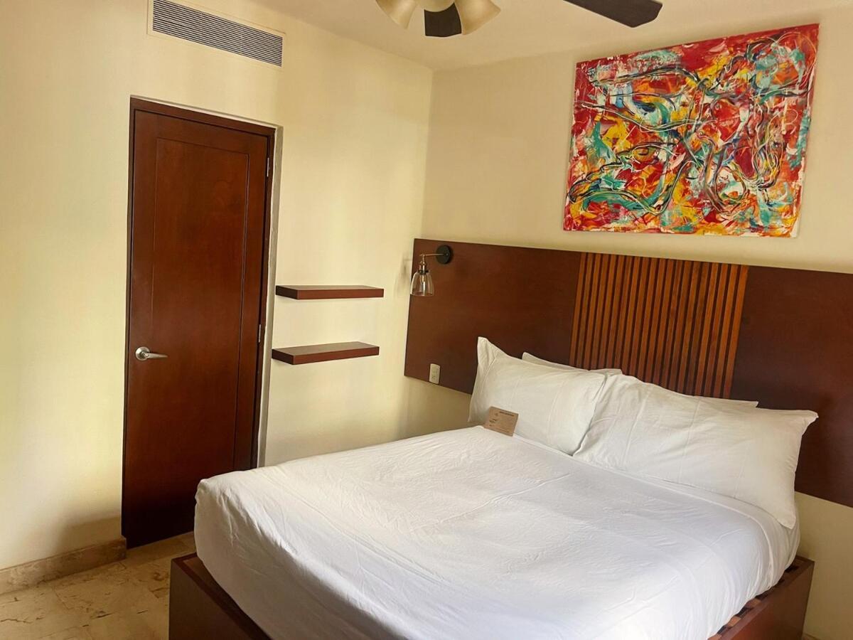 2br Kobah 1 Block To & 5th Pool Gym